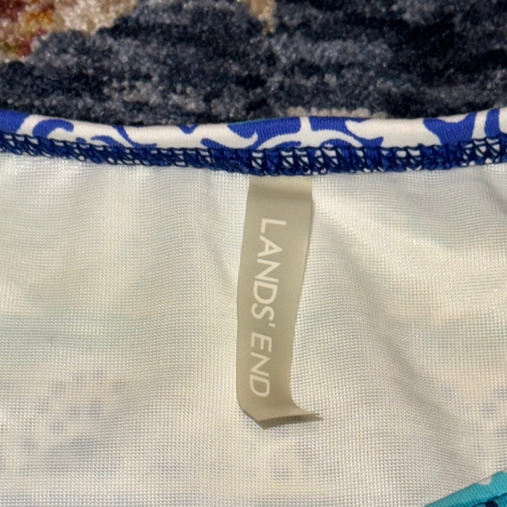 LANDS END WOMEN’S SWIMWEAR SIZE 14 TANKINI SWIM SUIT TOP - Picture 9 of 16